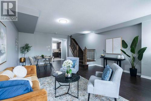 104 New Pines Trail, Brampton, ON - Indoor Photo Showing Living Room