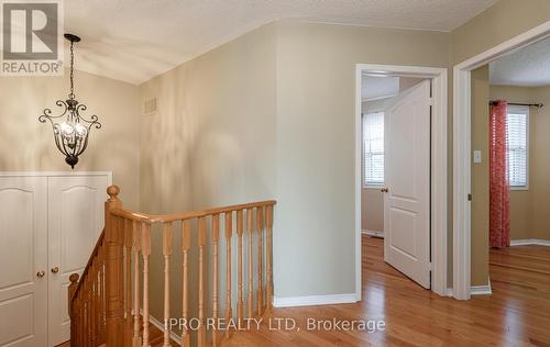 18 Edenvalley Road, Brampton (Fletcher'S Meadow), ON - Indoor Photo Showing Other Room