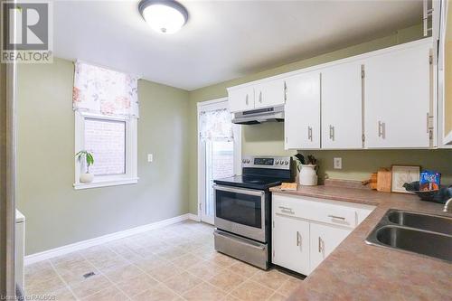 1168 2Nd Avenue W, Owen Sound, ON - Indoor Photo Showing Kitchen With Double Sink