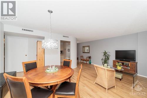 200 Lafontaine Avenue Unit#1002, Ottawa, ON - Indoor Photo Showing Dining Room