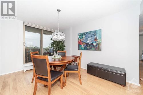 200 Lafontaine Avenue Unit#1002, Ottawa, ON - Indoor Photo Showing Dining Room