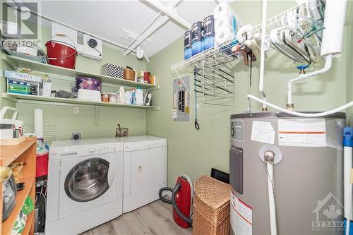 200 Lafontaine Avenue Unit#1002, Ottawa, ON - Indoor Photo Showing Laundry Room