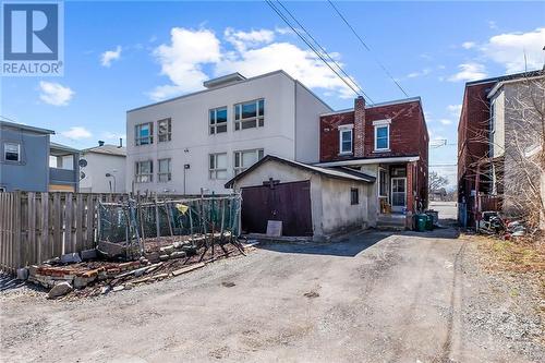 Back garage and alley access - 189 Preston Street, Ottawa, ON - Outdoor