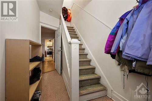 Front door view of upper and lower apartments - 189 Preston Street, Ottawa, ON - Indoor