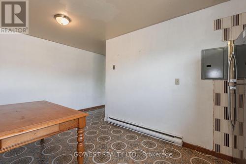 559A Birchmount Road, Toronto (Clairlea-Birchmount), ON - Indoor Photo Showing Other Room