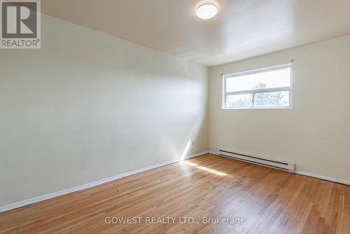 559A Birchmount Road, Toronto (Clairlea-Birchmount), ON - Indoor Photo Showing Other Room