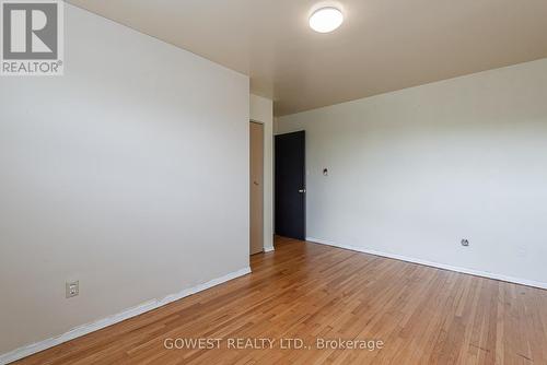 559A Birchmount Road, Toronto (Clairlea-Birchmount), ON - Indoor Photo Showing Other Room