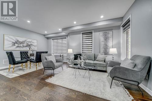 1840 William Lott Drive, Oshawa (Taunton), ON - Indoor Photo Showing Living Room