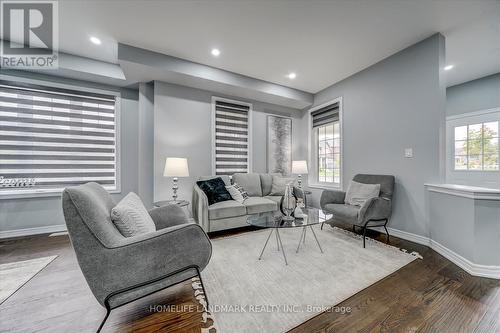 1840 William Lott Drive, Oshawa (Taunton), ON - Indoor Photo Showing Living Room