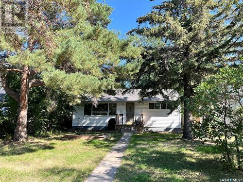 2221 Lansdowne Avenue, Saskatoon, SK - Outdoor