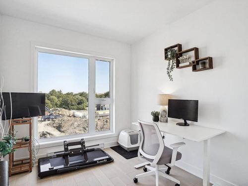 Bedroom - 409-10120 Rue Lauraine-Vaillancourt, Montréal (Ahuntsic-Cartierville), QC - Indoor Photo Showing Office