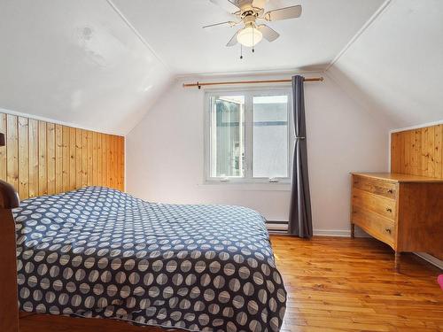 Chambre Ã Â coucher - 6625 28E Avenue, Montréal (Rosemont/La Petite-Patrie), QC - Indoor Photo Showing Bedroom