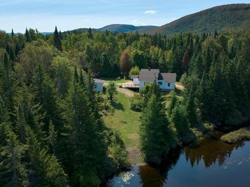 Vue d'ensemble - 13 Ch. Houle, Saint-Donat, QC - Outdoor With Body Of Water With View