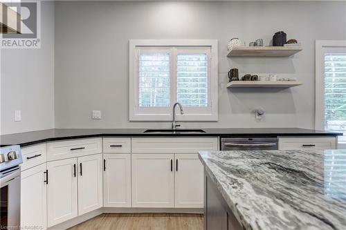 399 Mallory Beach Road, South Bruce Peninsula, ON - Indoor Photo Showing Kitchen