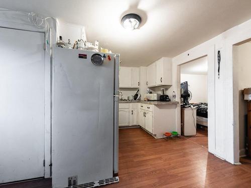 Logement - 60  - 62 Rue Collin, Saint-Jean-Sur-Richelieu, QC - Indoor Photo Showing Kitchen