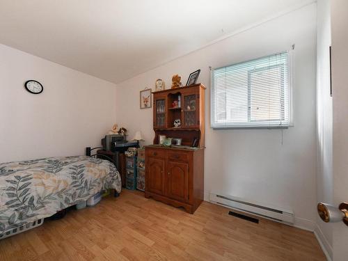 Chambre Ã Â coucher - 60  - 62 Rue Collin, Saint-Jean-Sur-Richelieu, QC - Indoor Photo Showing Bedroom