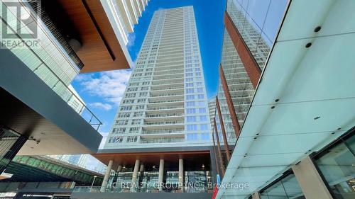 3808 - 17 Bathurst Street, Toronto (Waterfront Communities), ON - Outdoor