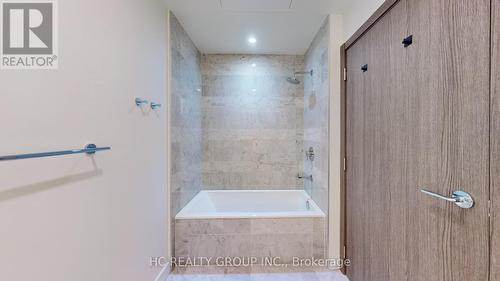 3808 - 17 Bathurst Street, Toronto (Waterfront Communities), ON - Indoor Photo Showing Bathroom