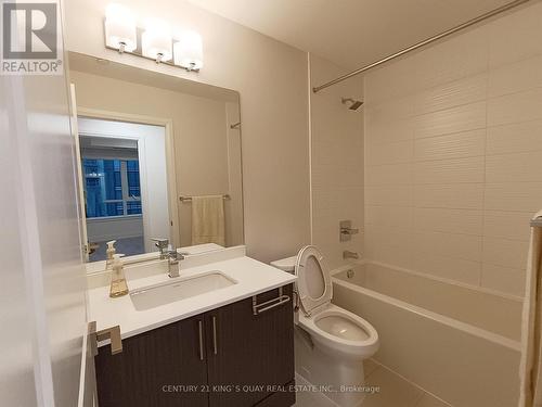 529 - 591 Sheppard Avenue E, Toronto (Bayview Village), ON - Indoor Photo Showing Bathroom