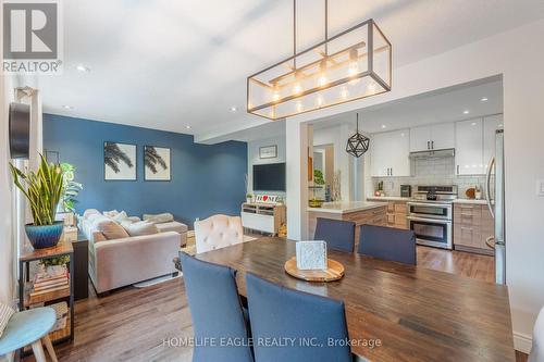 43 - 169 William Curtis Circle, Newmarket (Gorham-College Manor), ON - Indoor Photo Showing Dining Room