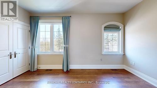 19 Parker Avenue, Richmond Hill (Oak Ridges), ON - Indoor Photo Showing Other Room