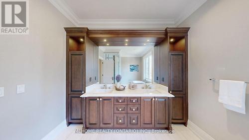 19 Parker Avenue, Richmond Hill (Oak Ridges), ON - Indoor Photo Showing Bathroom