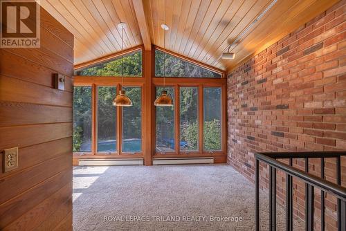 74 Wychwood Park, London, ON - Indoor Photo Showing Other Room