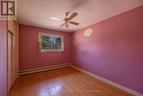 74 Wychwood Park, London, ON - Indoor Photo Showing Other Room