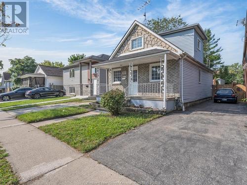 649 Bridge, Windsor, ON - Outdoor With Facade