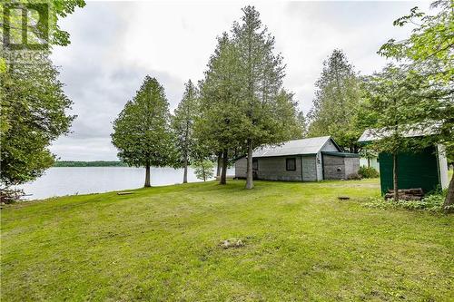 794 Forest Park Road, Pembroke, ON - Outdoor