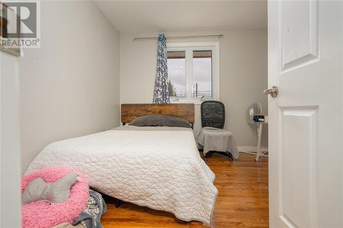 1114 Lakeshore Road, Sarnia, ON - Indoor Photo Showing Bedroom