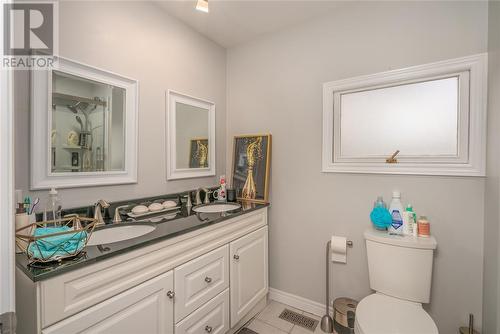 1114 Lakeshore Road, Sarnia, ON - Indoor Photo Showing Bathroom