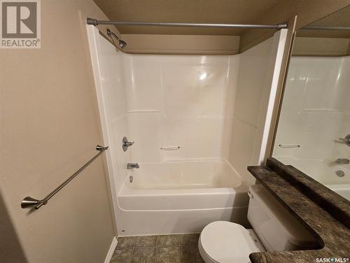 310 326 Herold Road, Saskatoon, SK - Indoor Photo Showing Bathroom