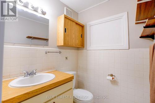 1183 Kaladar Drive, London, ON - Indoor Photo Showing Bathroom