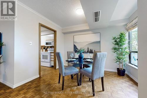 303 - 3734 St Clair Avenue E, Toronto (Cliffcrest), ON - Indoor Photo Showing Dining Room