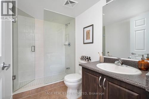 309 - 60 Fairfax Crescent, Toronto (Clairlea-Birchmount), ON - Indoor Photo Showing Bathroom