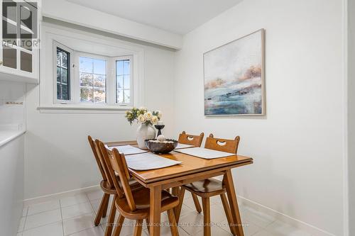 1679 Tarn Road, Mississauga, ON - Indoor Photo Showing Dining Room