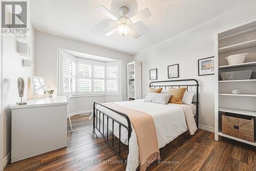 94 Valmont Street, Hamilton (Ancaster), ON - Indoor Photo Showing Bedroom