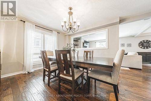 94 Valmont Street, Hamilton (Ancaster), ON - Indoor Photo Showing Dining Room