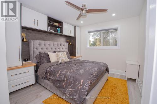 8 Esplanade Road, Brampton, ON - Indoor Photo Showing Bedroom