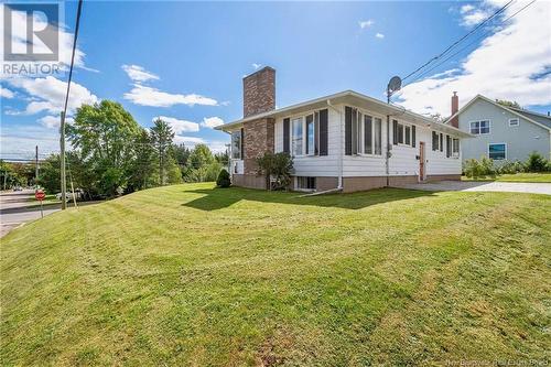 46 Charlotte Street, Sackville, NB - Outdoor