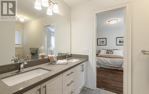 43 Valleyscape Trail, Caledon, ON - Indoor Photo Showing Bathroom