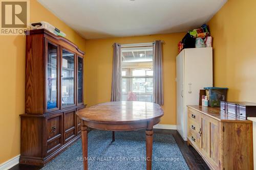 80 Flamingo Crescent, Brampton (Southgate), ON - Indoor Photo Showing Dining Room