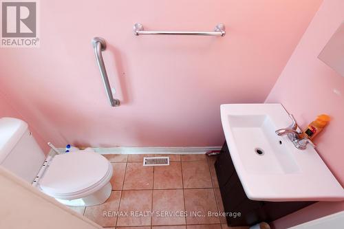 80 Flamingo Crescent, Brampton (Southgate), ON - Indoor Photo Showing Bathroom