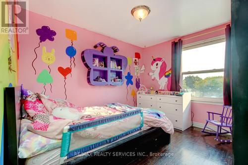 80 Flamingo Crescent, Brampton (Southgate), ON - Indoor Photo Showing Bedroom