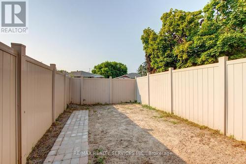 80 Flamingo Crescent, Brampton (Southgate), ON - Outdoor