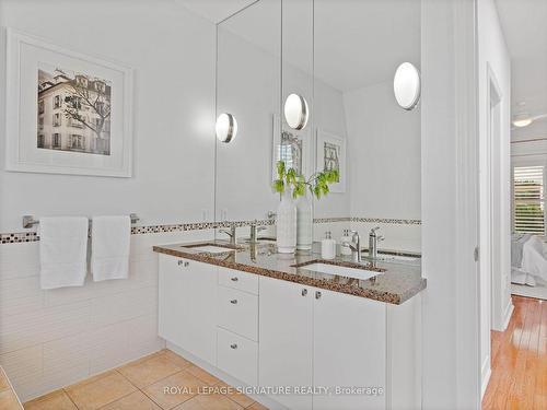 6 Joseph Salsberg Lane, Toronto, ON - Indoor Photo Showing Bathroom