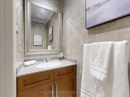 1227 Cedarcroft Cres, Pickering, ON - Indoor Photo Showing Bathroom