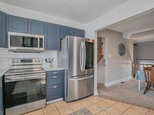 31-325 William St, Shelburne, ON - Indoor Photo Showing Kitchen With Stainless Steel Kitchen