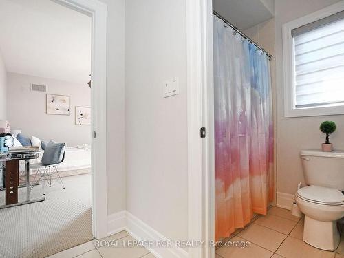 5 Sundew Lane, Richmond Hill, ON - Indoor Photo Showing Bathroom